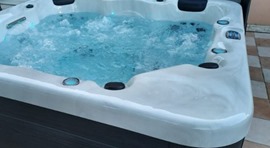 A bubbling Barbados hot tub
