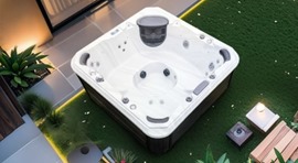 Bahia hot tub (aerial view)