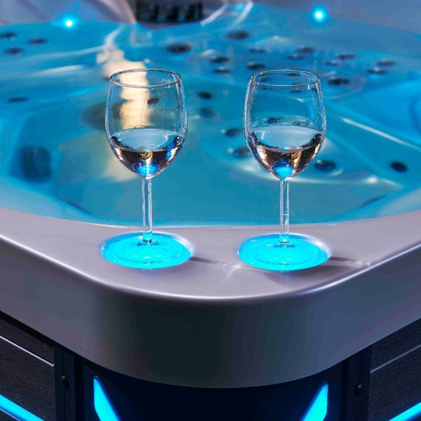Venice 6-7 Person Hot Tub 