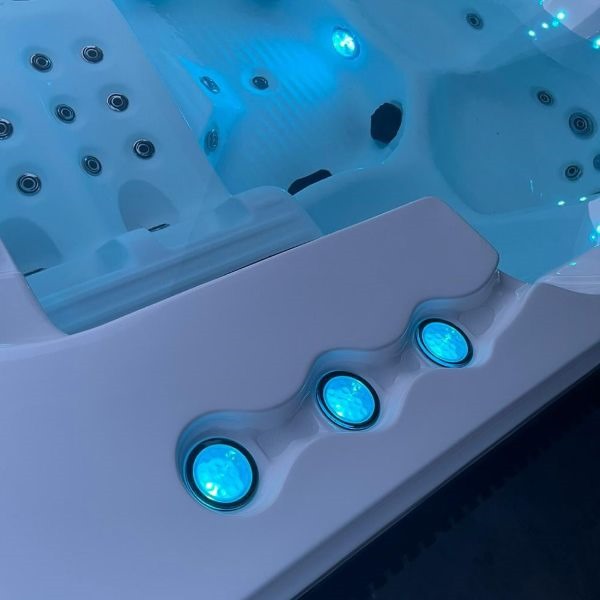 Barbados 6-7 Person Hot Tub 