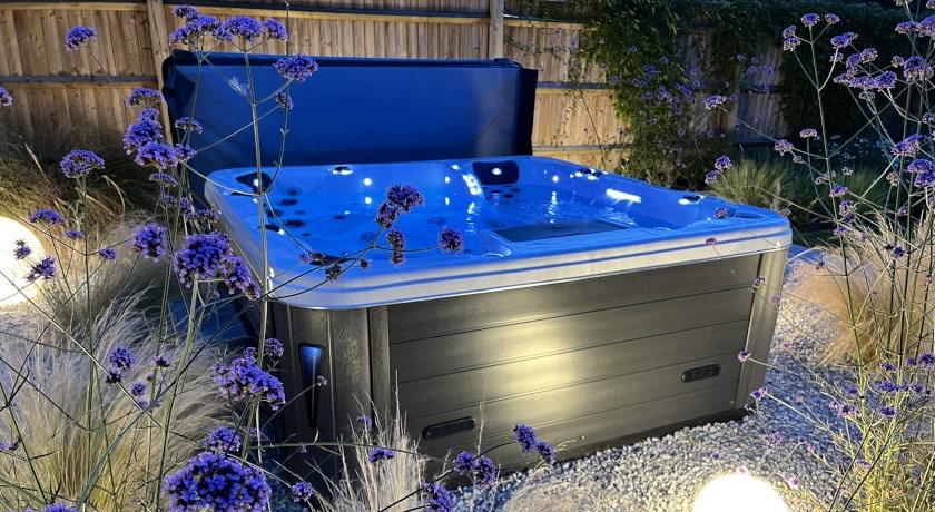 How to Winterise Your Hot Tub