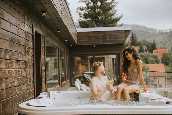 what to wear in a hot tub